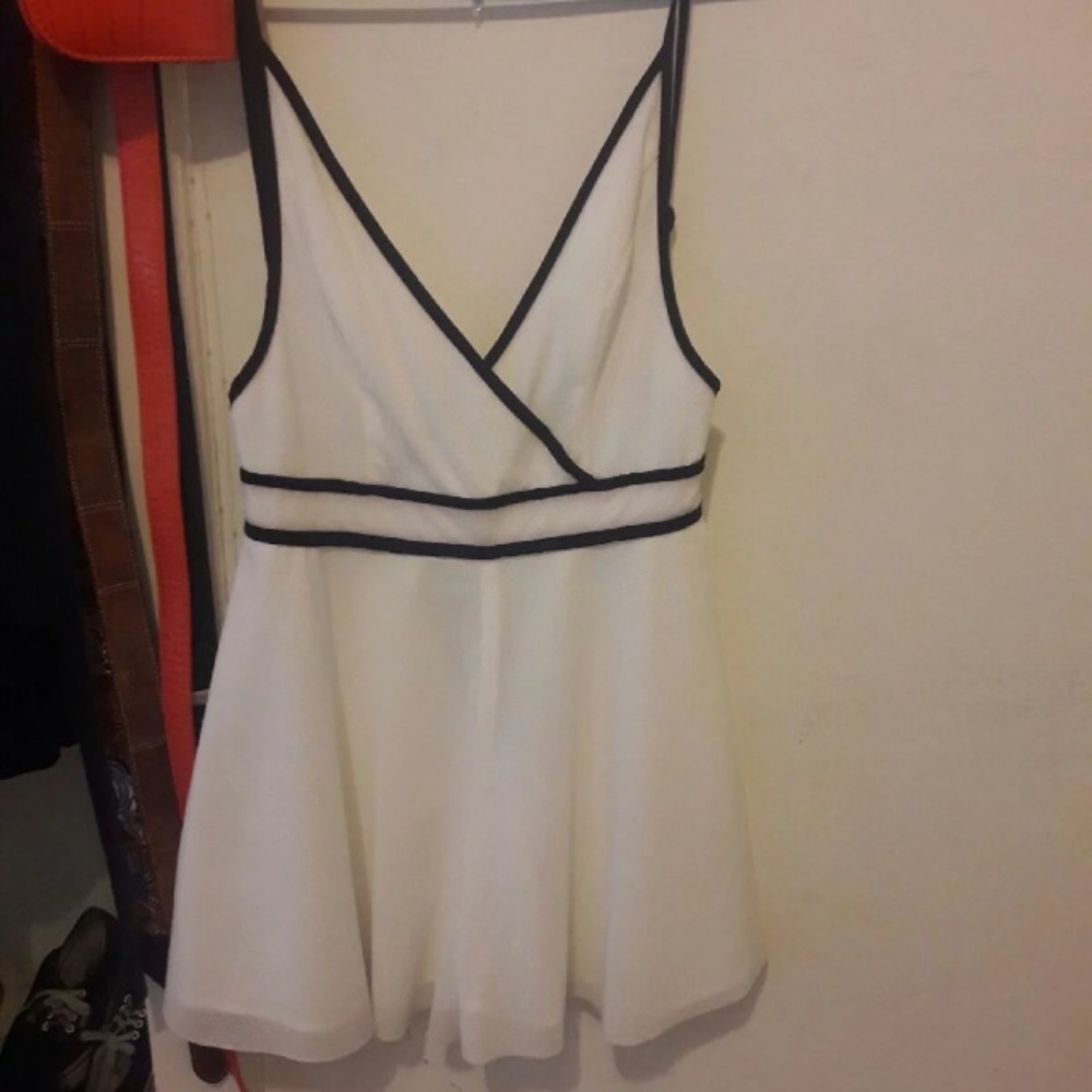 B&W Romper